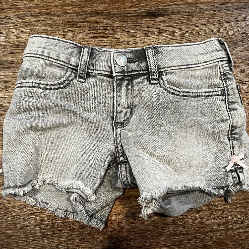 Abercrombie Kids Low Rise Midi Shorts Size 7/8